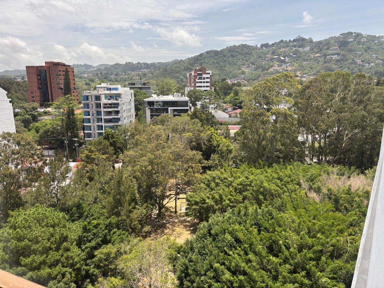 Apartamento en renta en Vista Hermosa 1, Zona 15 Ref-6102