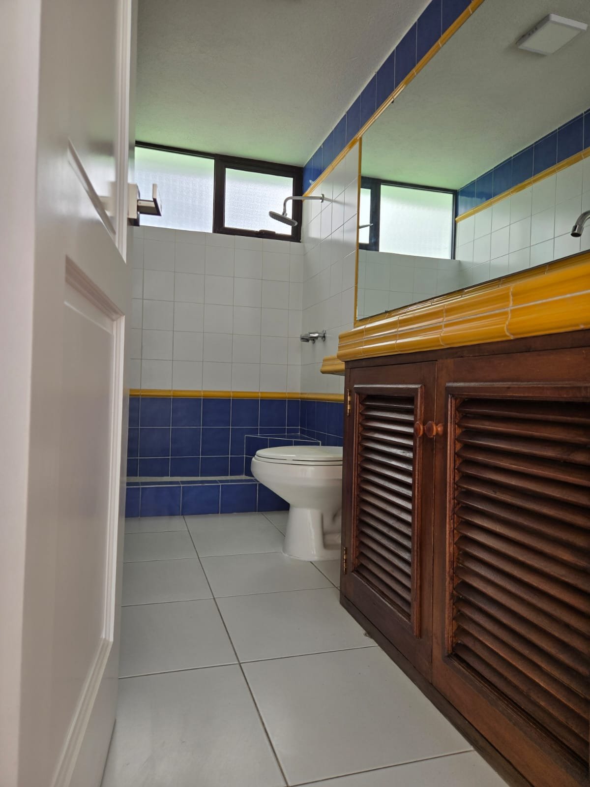 Casa en renta – La Villa, Zona 14 – Residencial o comercial Ref-6105