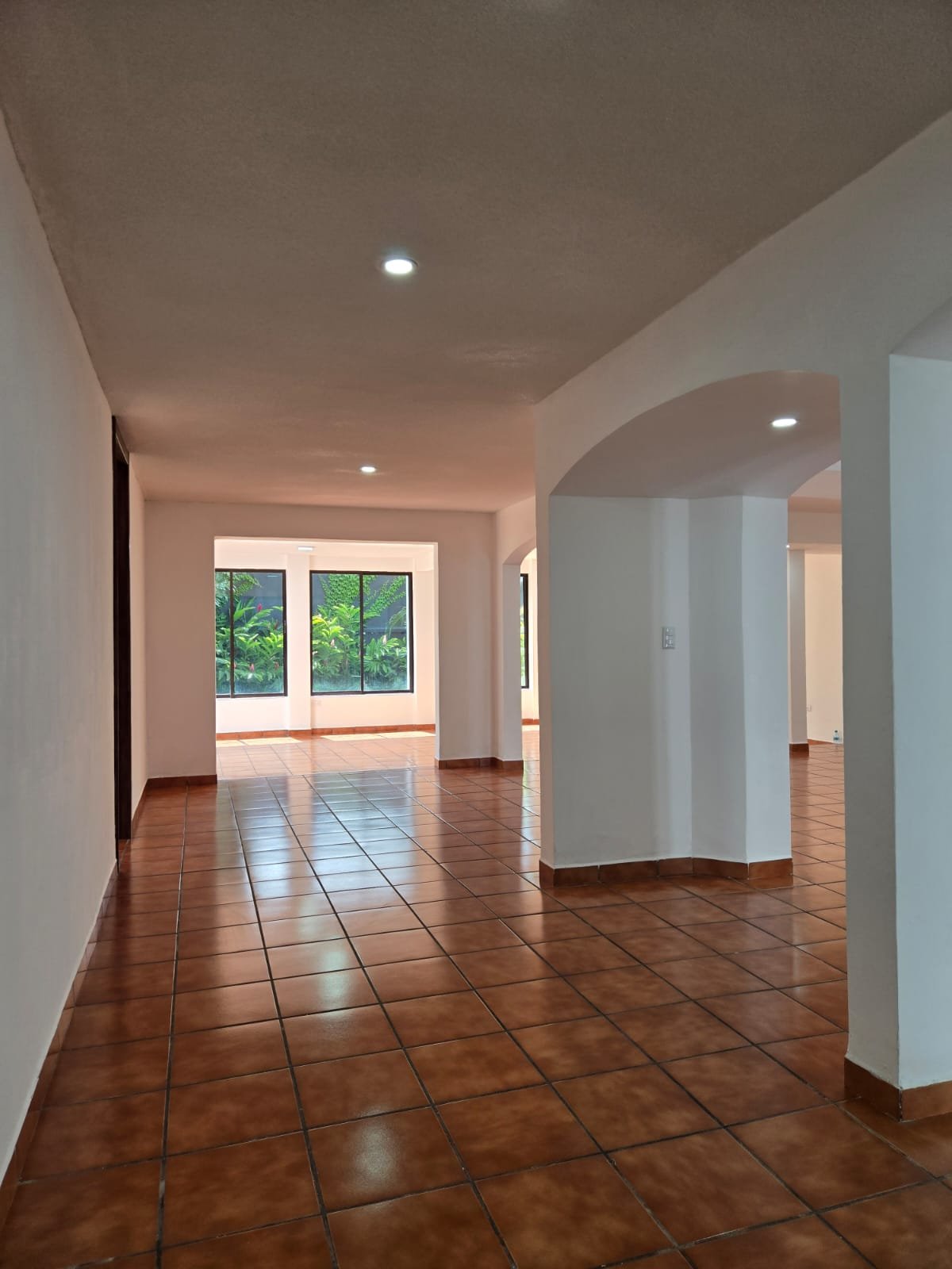 Casa en renta – La Villa, Zona 14 – Residencial o comercial Ref-6105