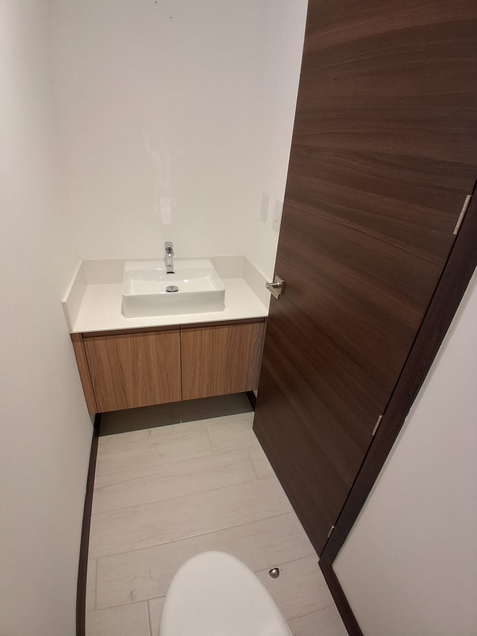 Apartamento en renta – aire acondicionado – Spazio, Zona 15 Ref-6106