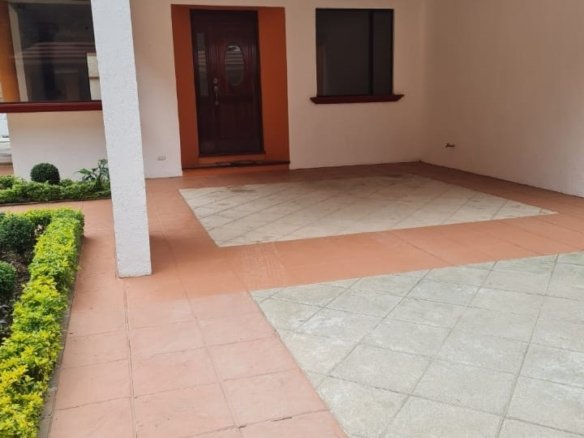 Copia de Casa en Renta – Carretera a El Salvador km17