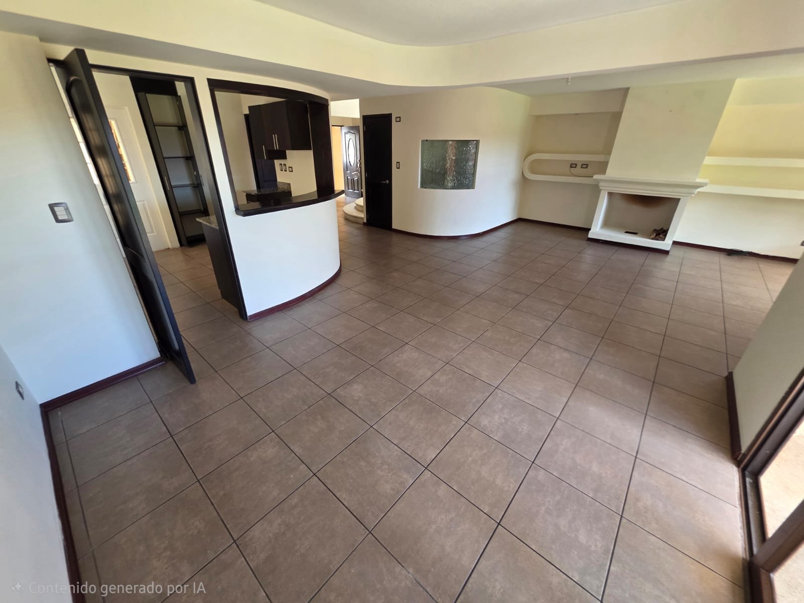 Casa en renta con jardin en zona 16 – cercano al Pulte – Ref-6112