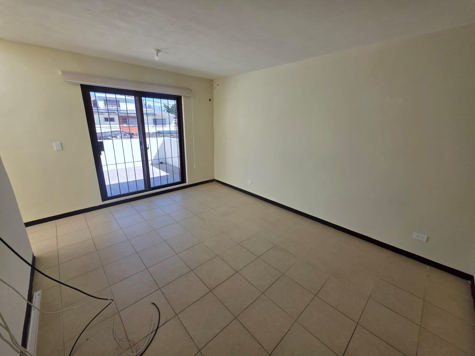 Casa en Renta en Zona 15, Colonia Tecuún Uman 4 habitaciones ref-6119