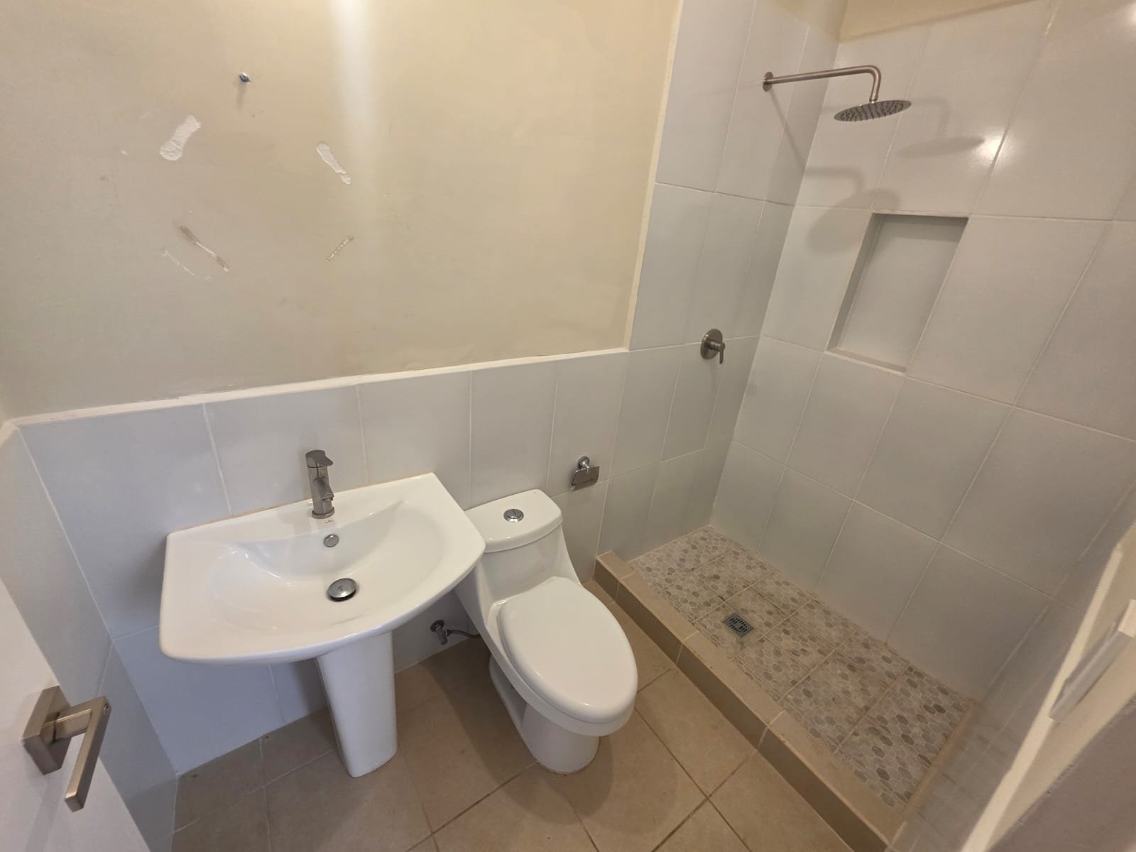 Casa en Renta en Zona 15, Colonia Tecuún Uman 4 habitaciones ref-6119