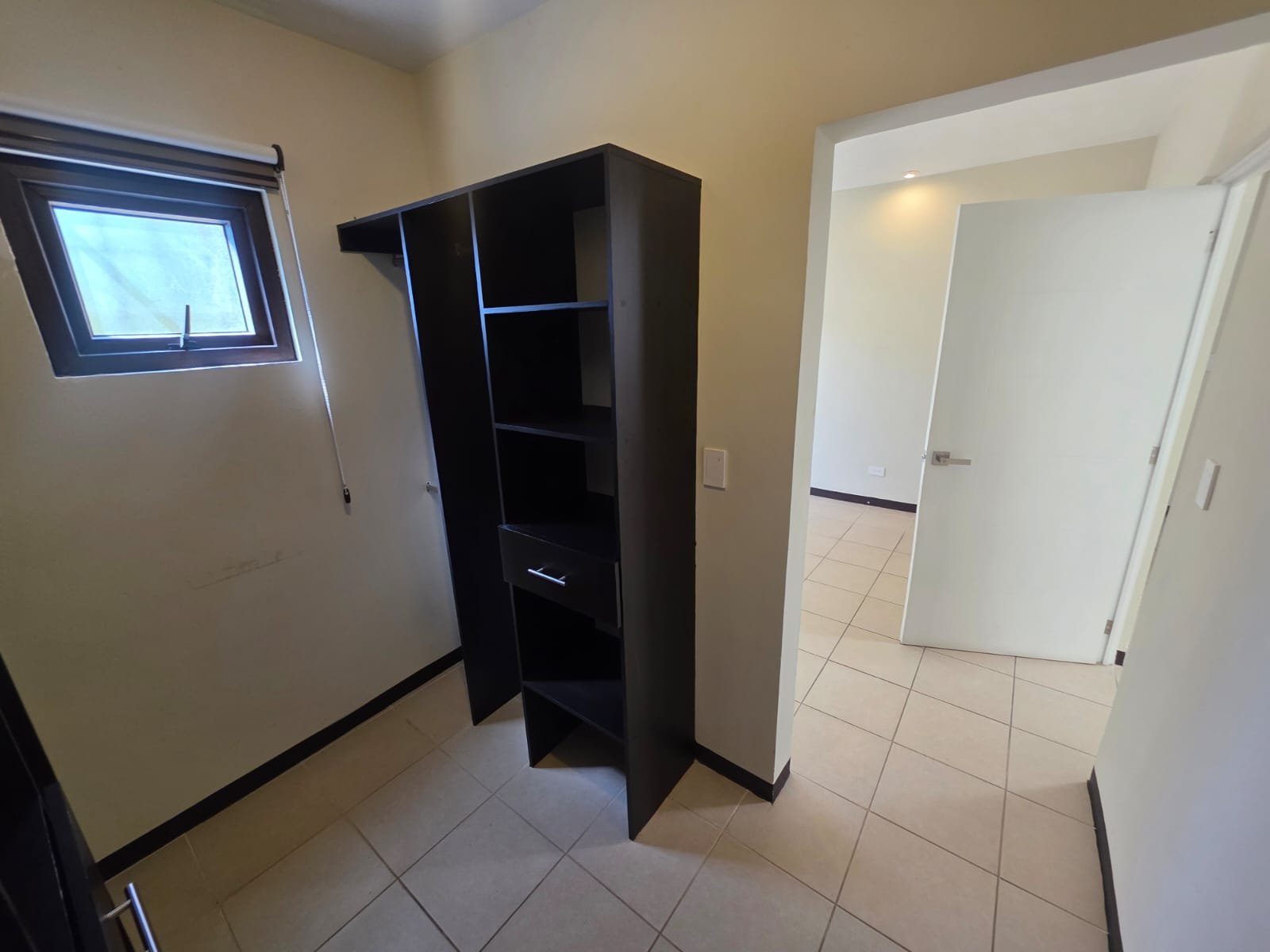 Casa en Renta en Zona 15, Colonia Tecuún Uman 4 habitaciones ref-6119