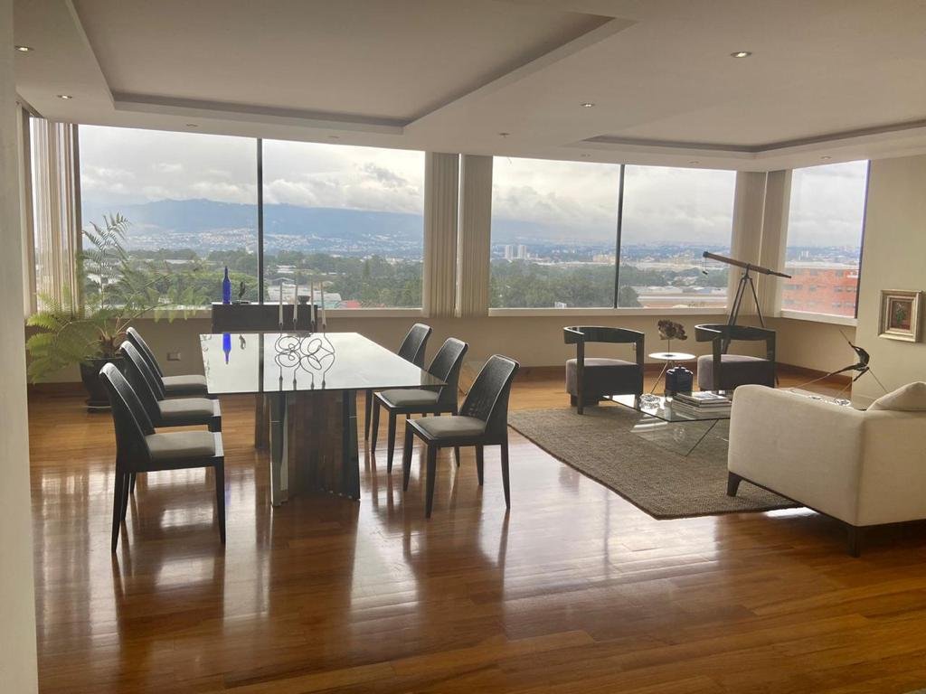 Amplio Apartamento en renta en zona 13 sobre las Americas ref-6120