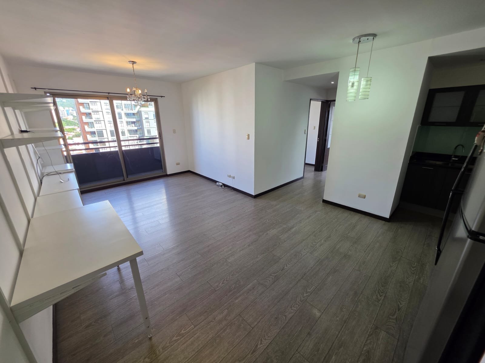 Apartamento en Renta en Neo Zona 10, 2 habitaciones ref-6132