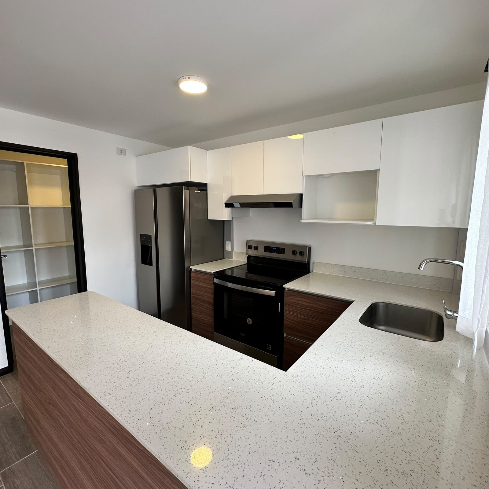 Apartamento moderno en Edificio Segheria ref-6139