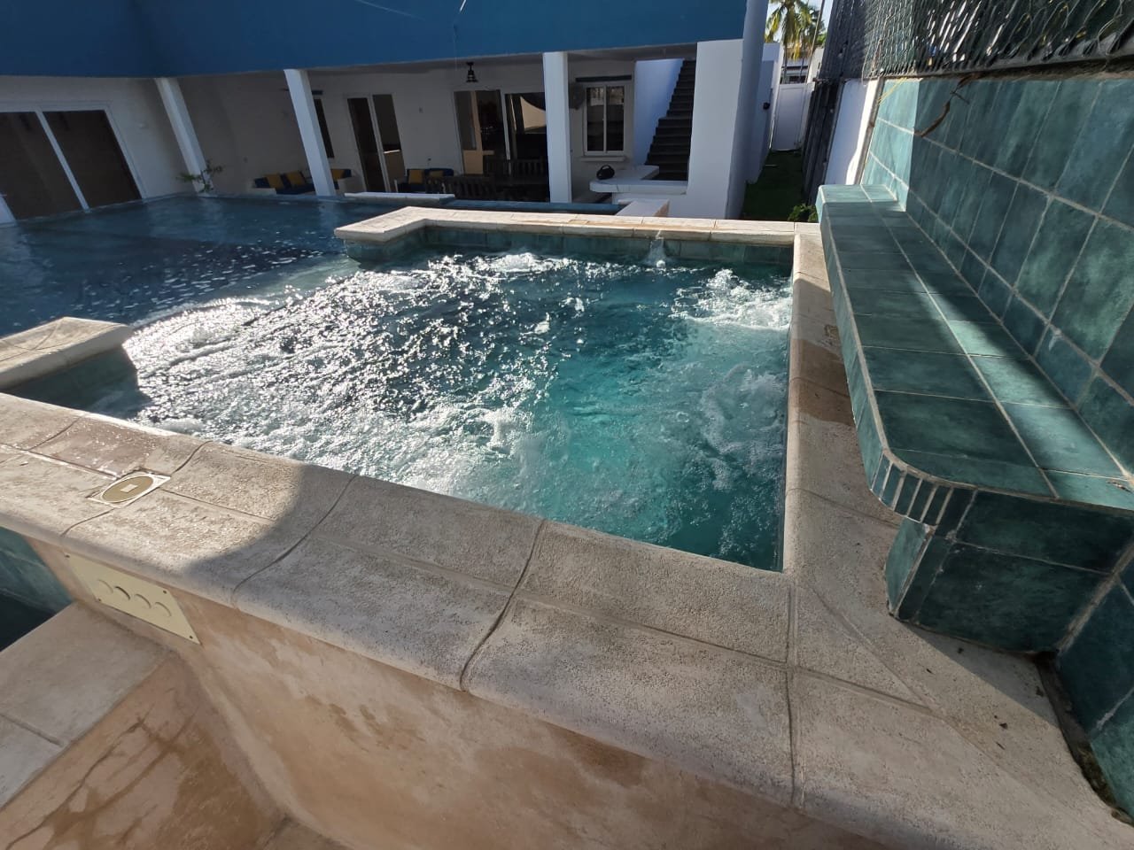 Espectacular Casa Amueblada en venta en San Marino ref-6143