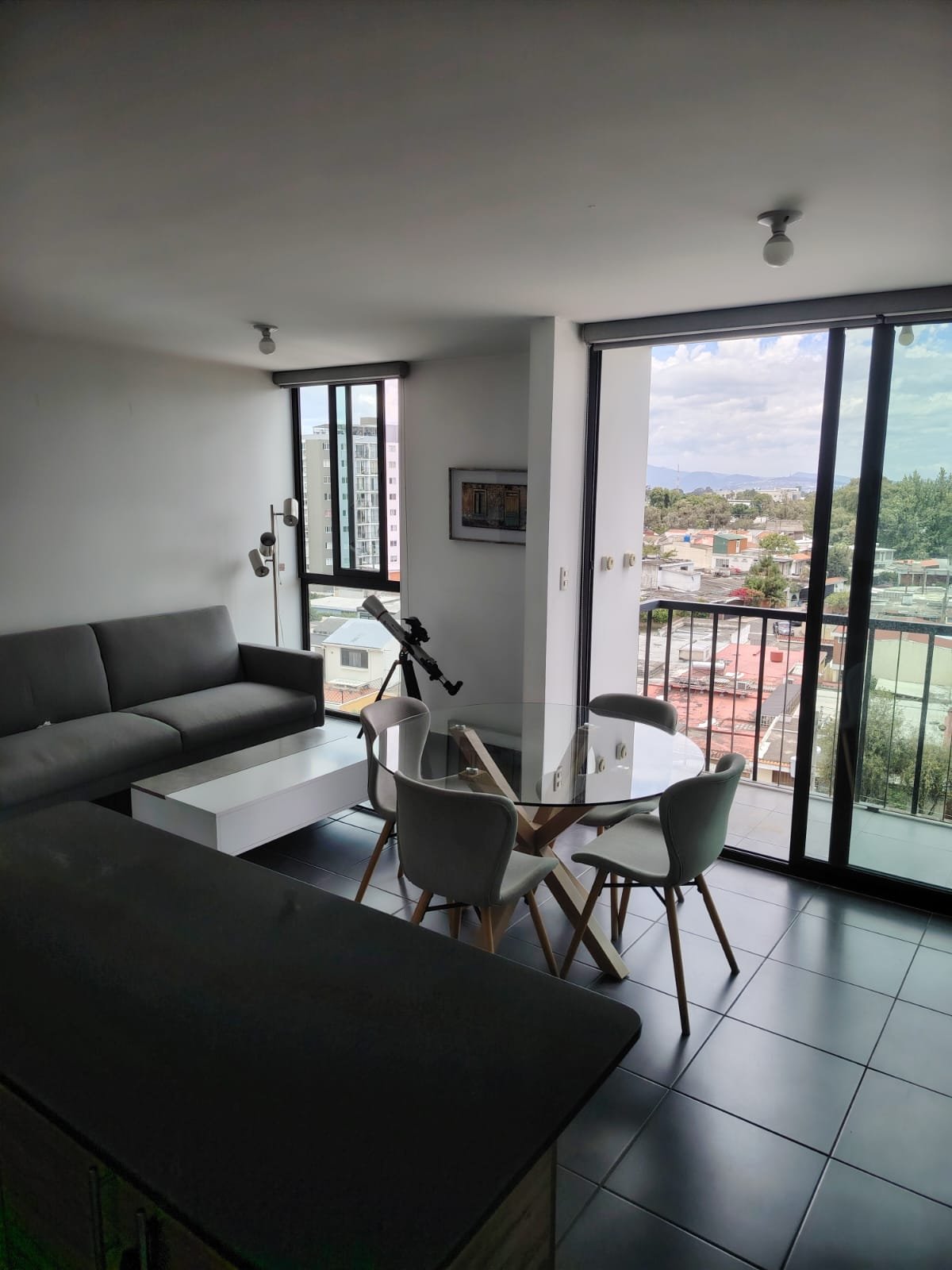 Apartamento amueblado en Mariscal Uno Uno ref-6145