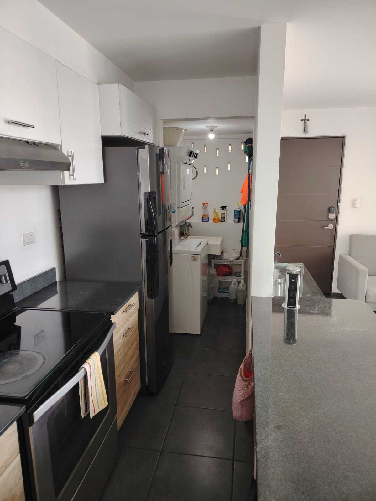 Apartamento amueblado en Mariscal Uno Uno ref-6145