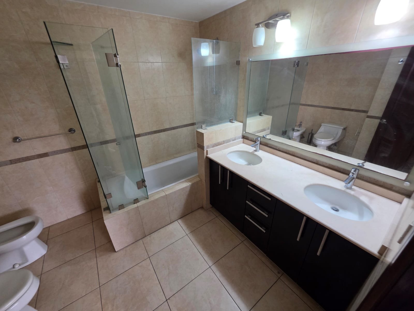 Apartamento en renta en Santa Maria zona 10 ref-6150