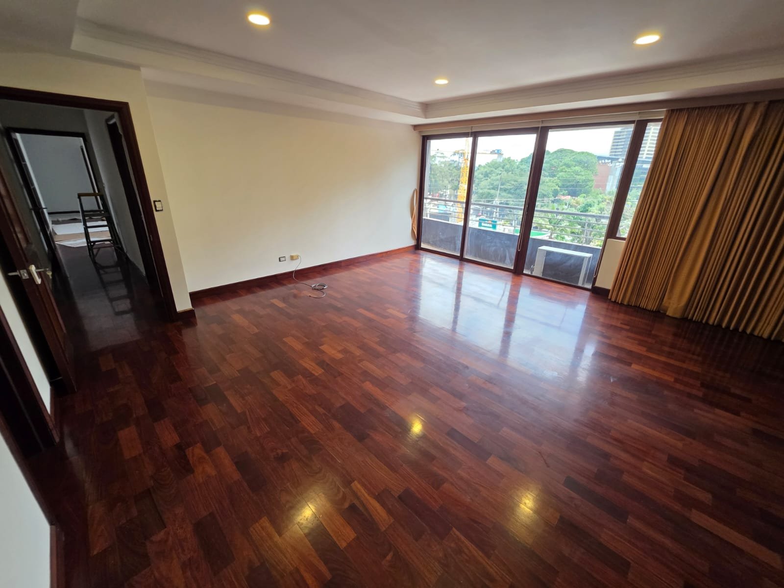 Apartamento en renta en Santa Maria zona 10 ref-6150