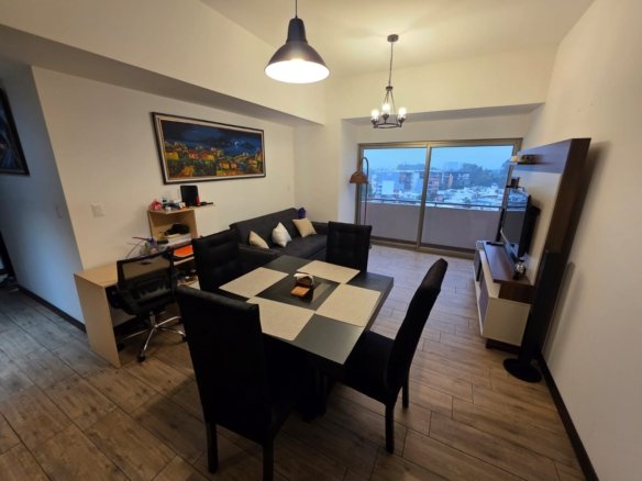 Apartamento en Renta Amueblado en Zona 10