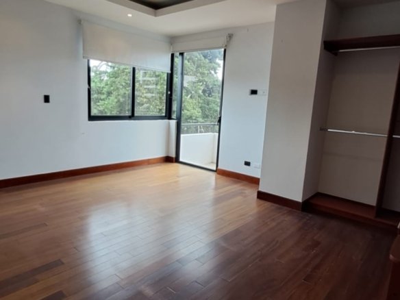 Apartamento en Renta en Oakland Zona 10