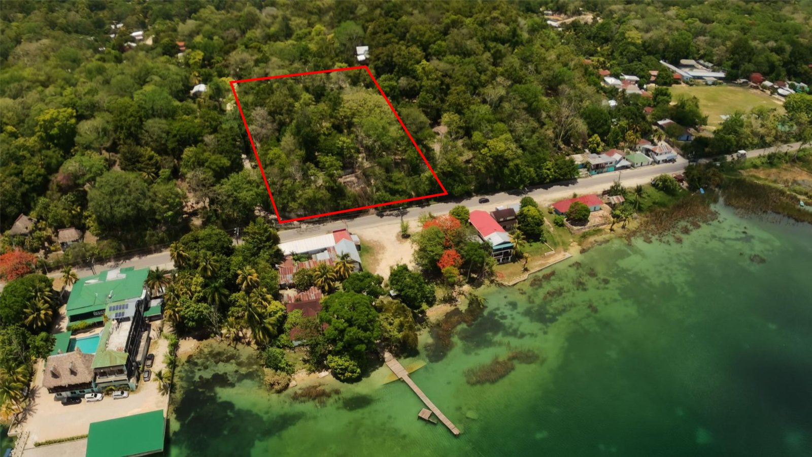 Espectacular terreno en venta con vista al Lago Petén Itzá Espectacular terreno en venta con vista al Lago Petén Itzá