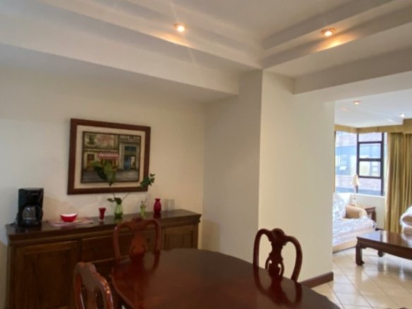 Apartamento amueblado Milenia zona 10