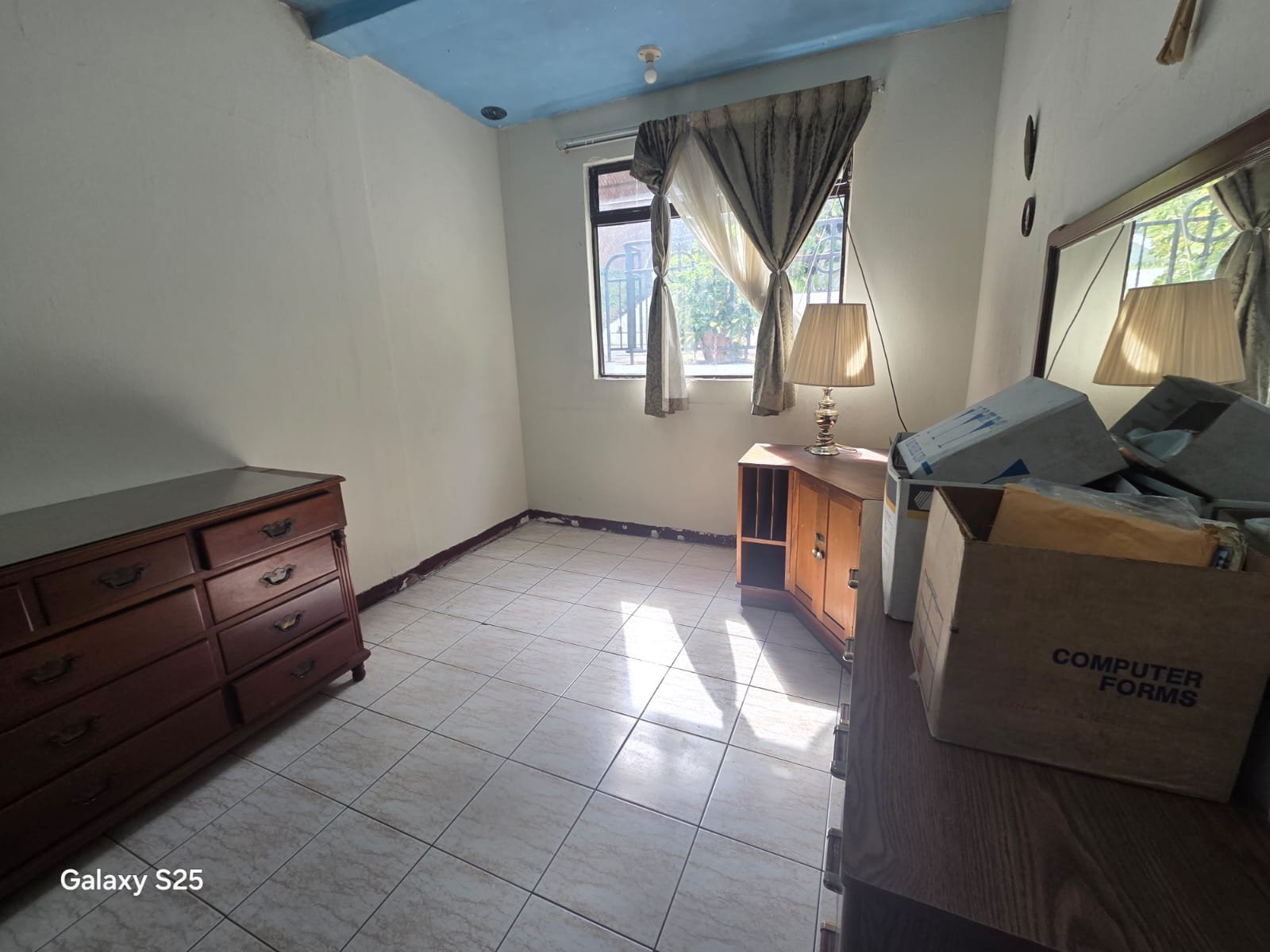 Casa con Jardín en Zona 6 de Mixco ref-6152
