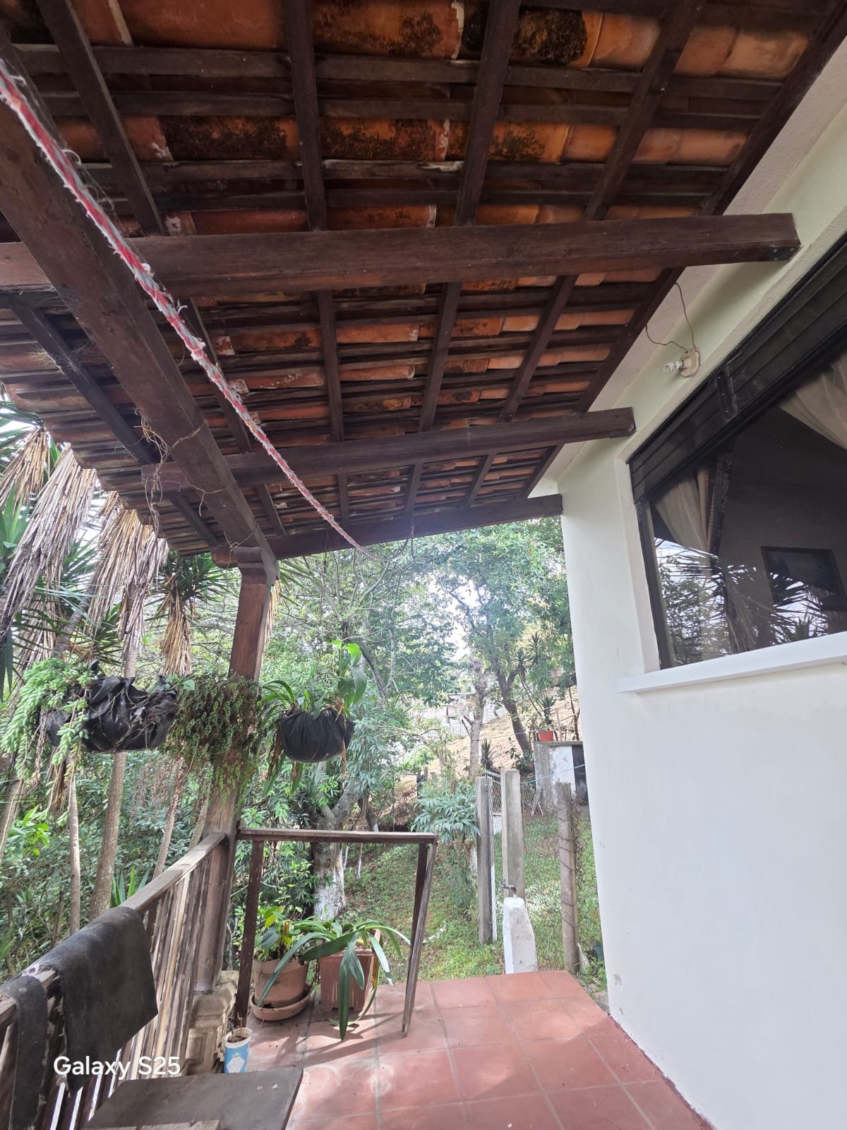 Casa con Jardín en Zona 6 de Mixco ref-6152