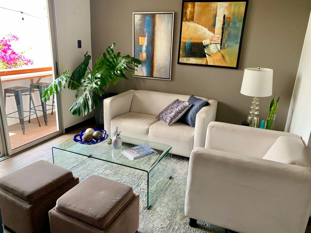 Apartamento en Renta en Zona 15 VH1 ref-6156