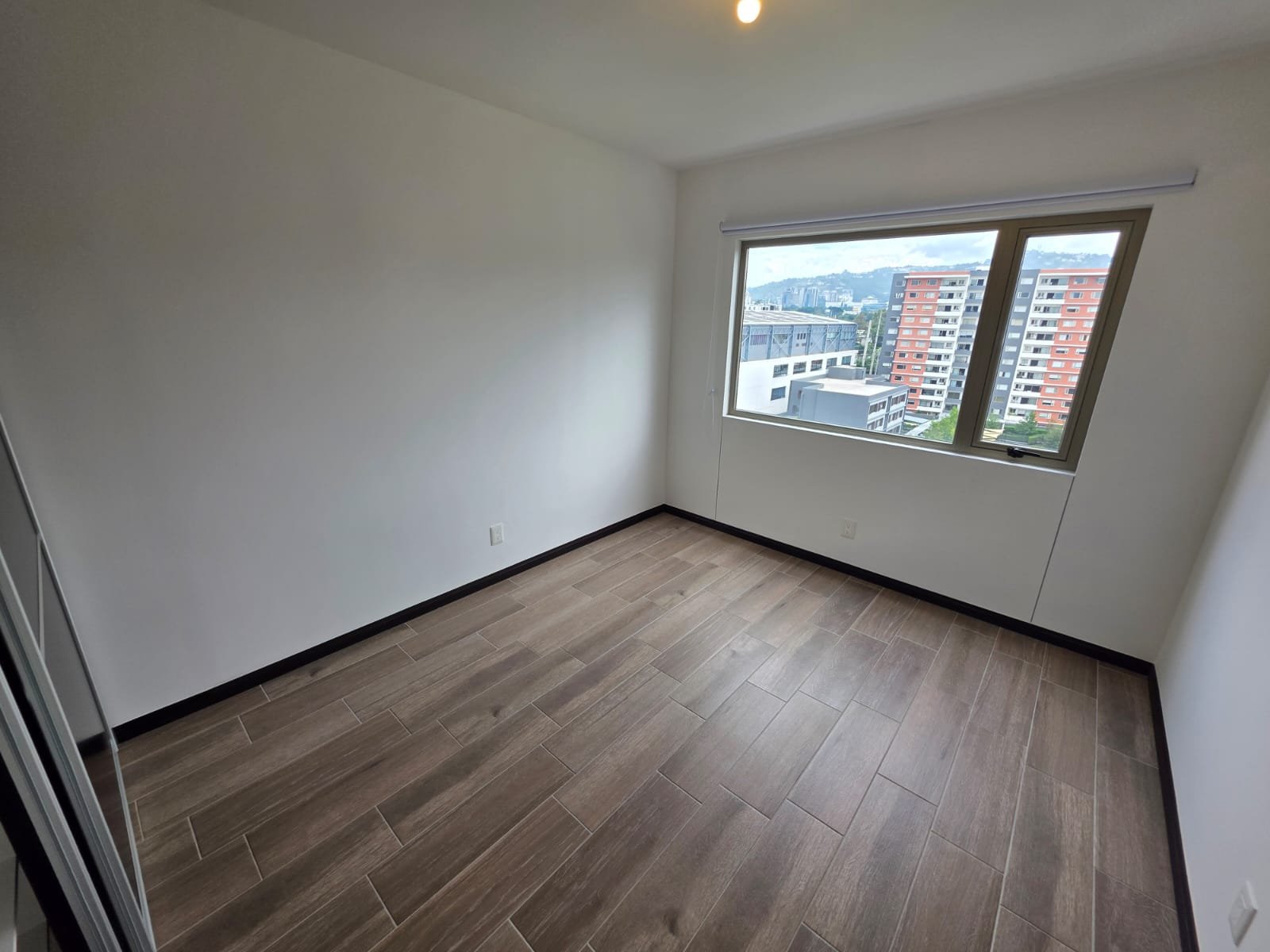 Apartamento en Edificio Segheria, Zona 14 ref-6160