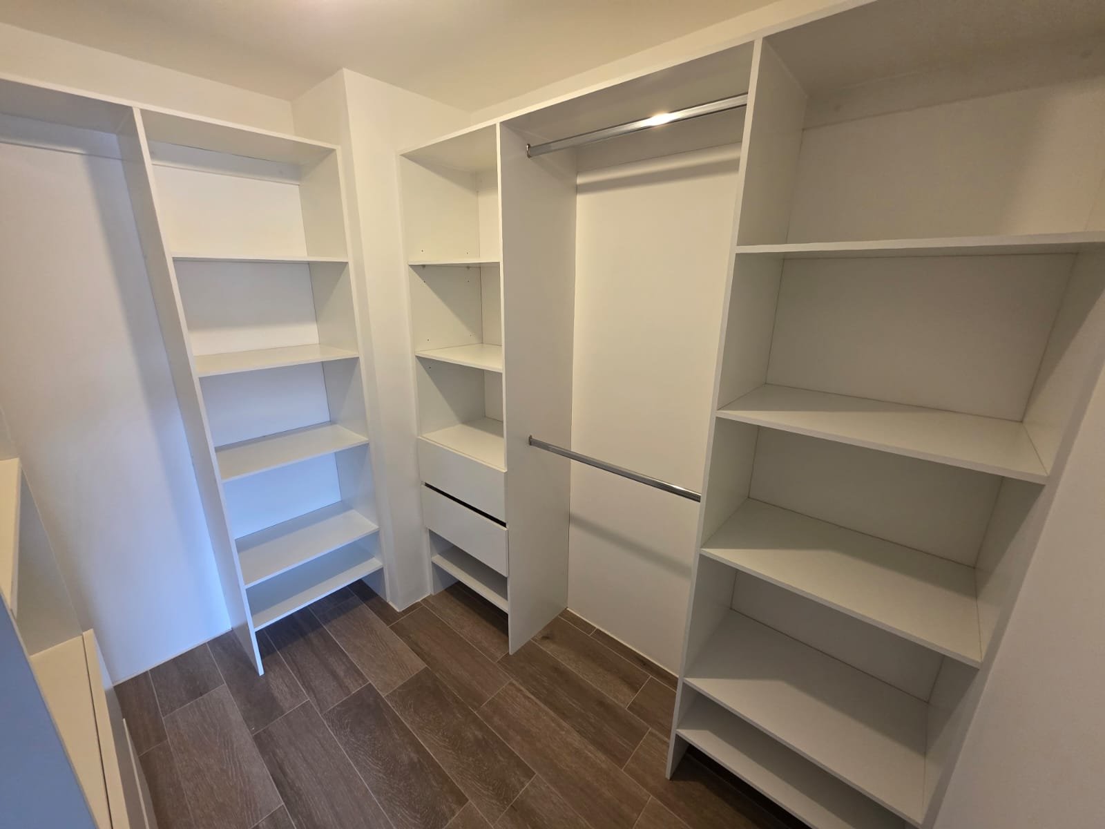 Apartamento en Edificio Segheria, Zona 14 ref-6160