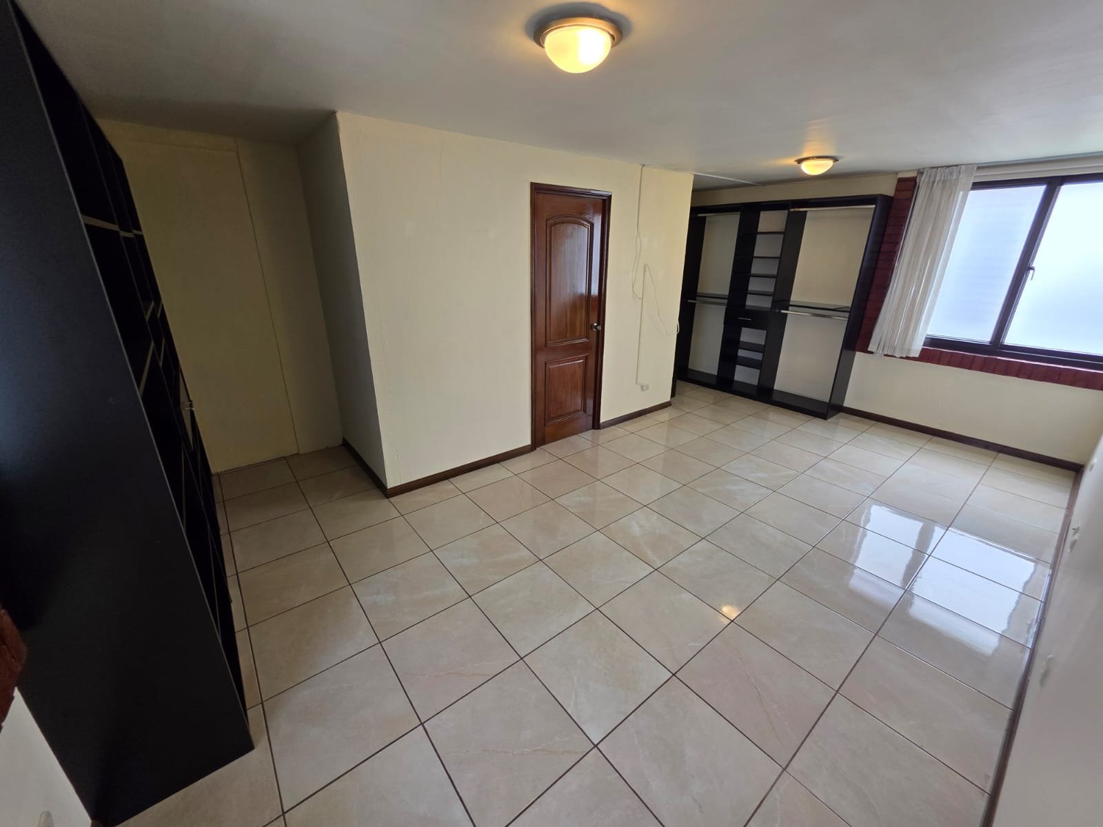 Apartamento en Venta en Zona 10 ref-6162