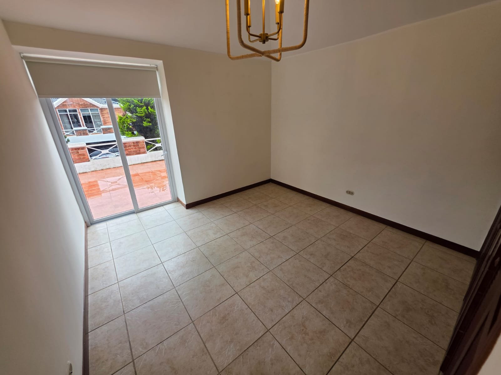 Casa con Jardín en Condominio San Antonio ref-6163