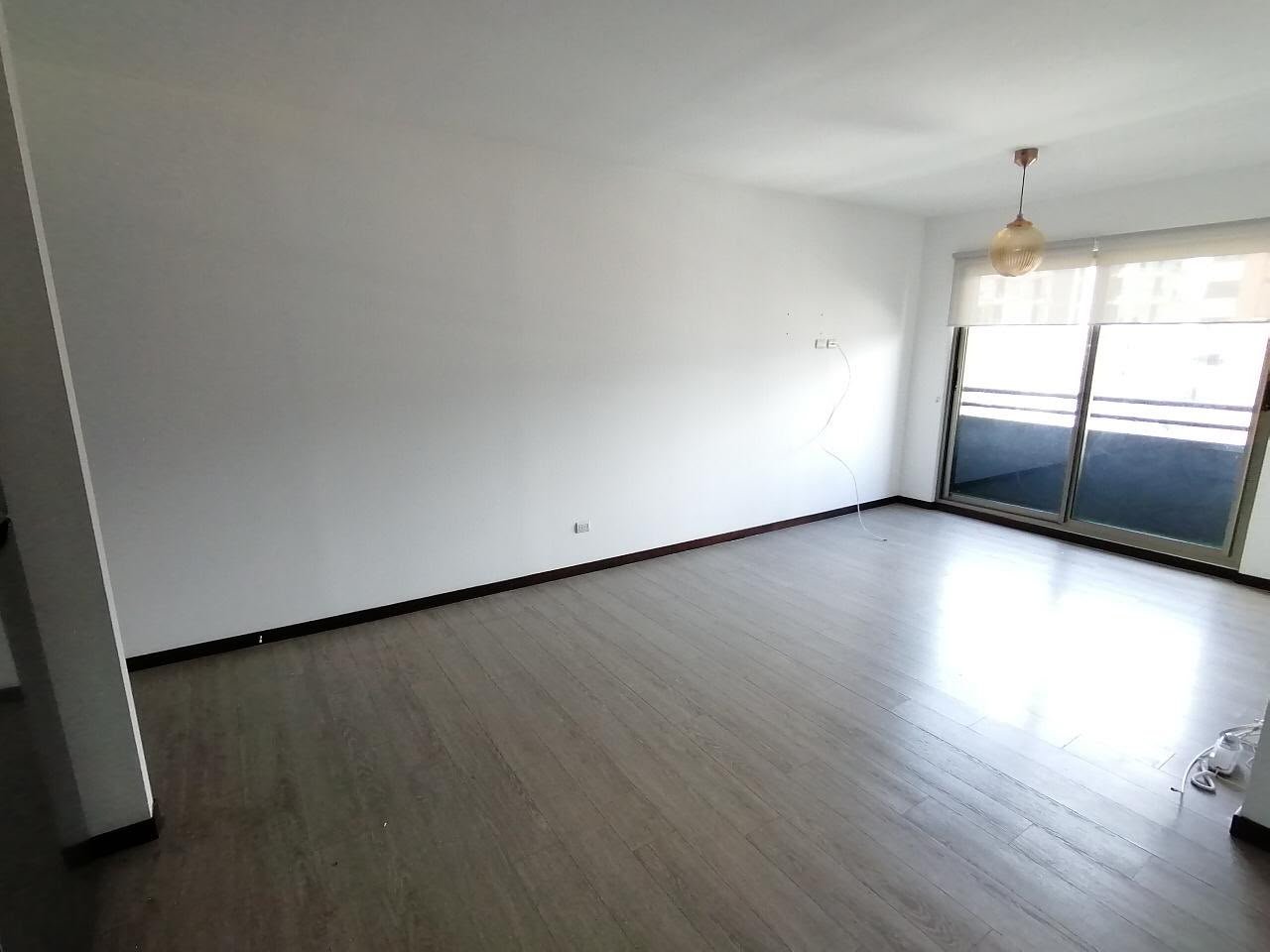 Apartamento en Edificio Neo, Zona 10 ref-6166