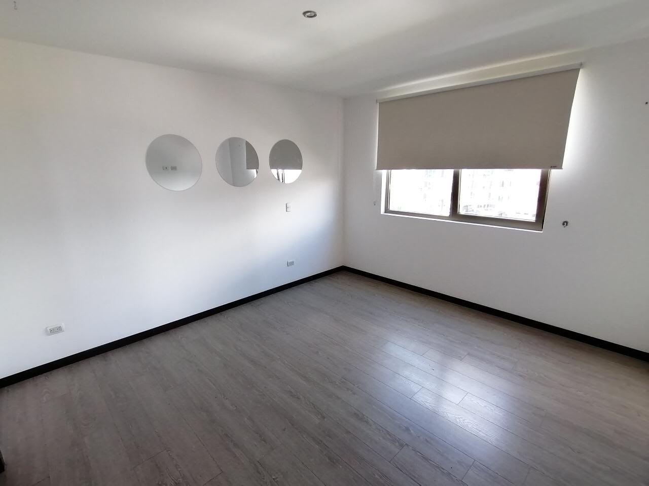 Apartamento en Edificio Neo, Zona 10 ref-6166