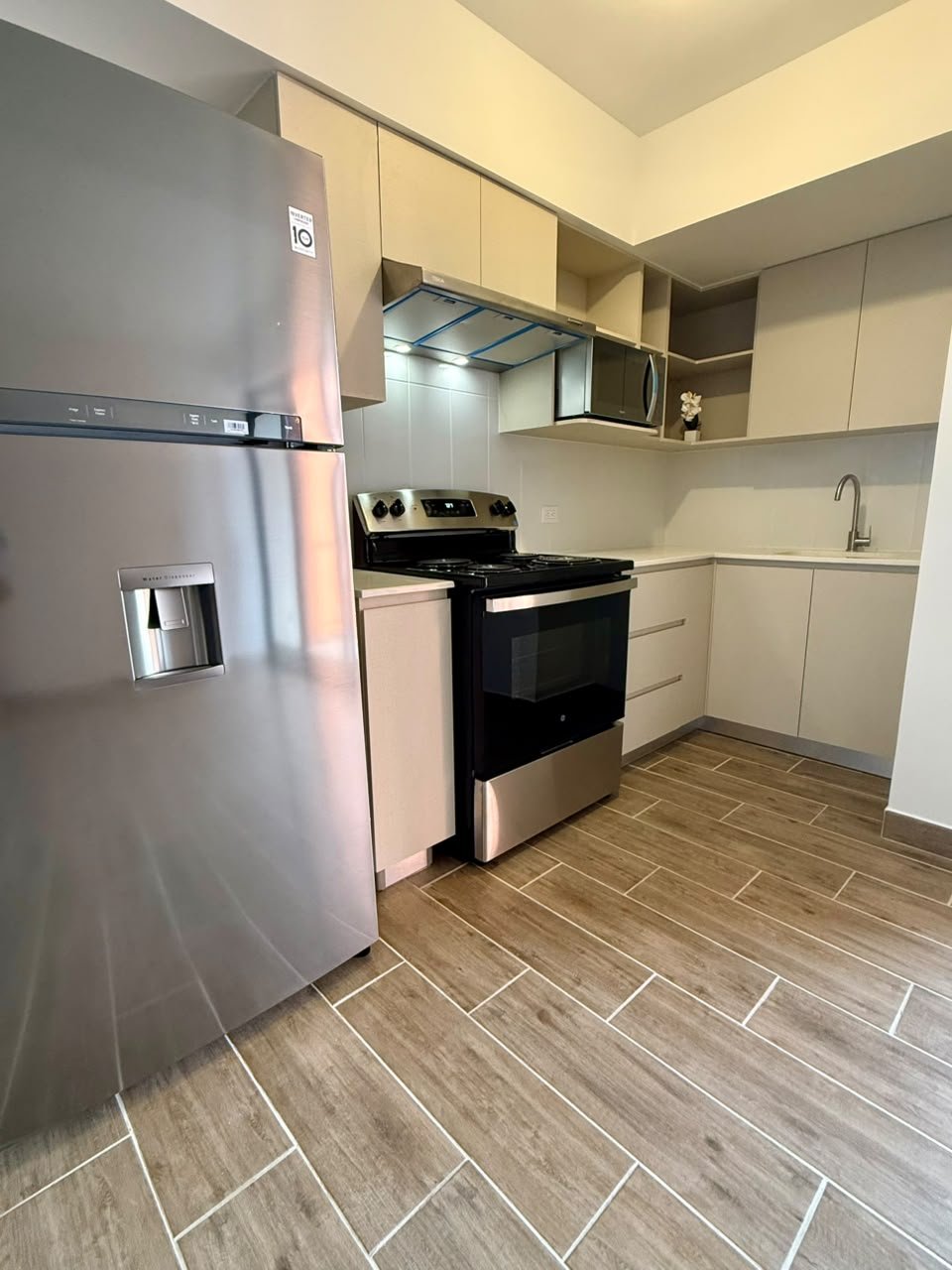 Apartamento en Edificio Modra, Zona 4 ref-6167