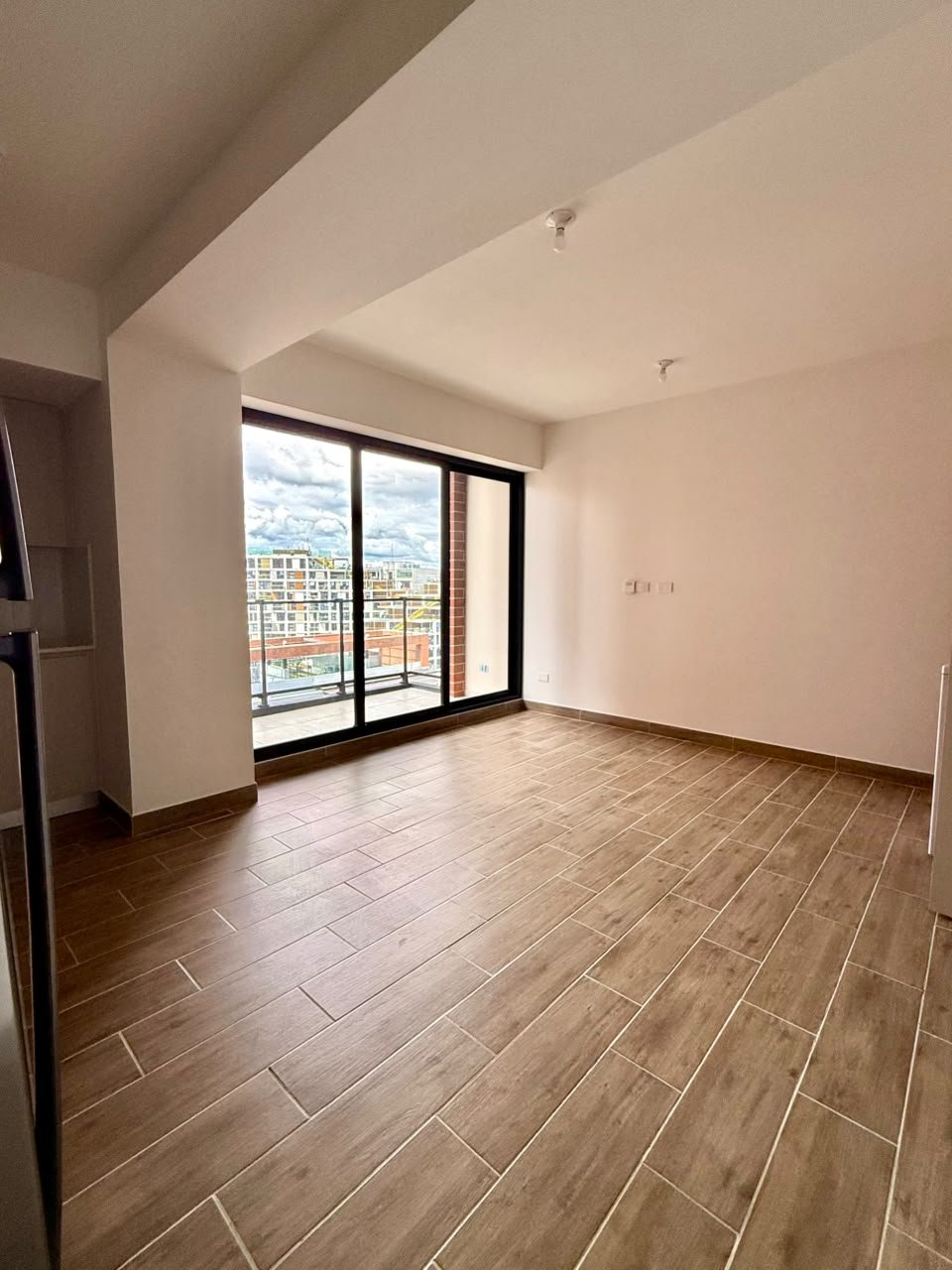 Apartamento en Edificio Modra, Zona 4 ref-6167