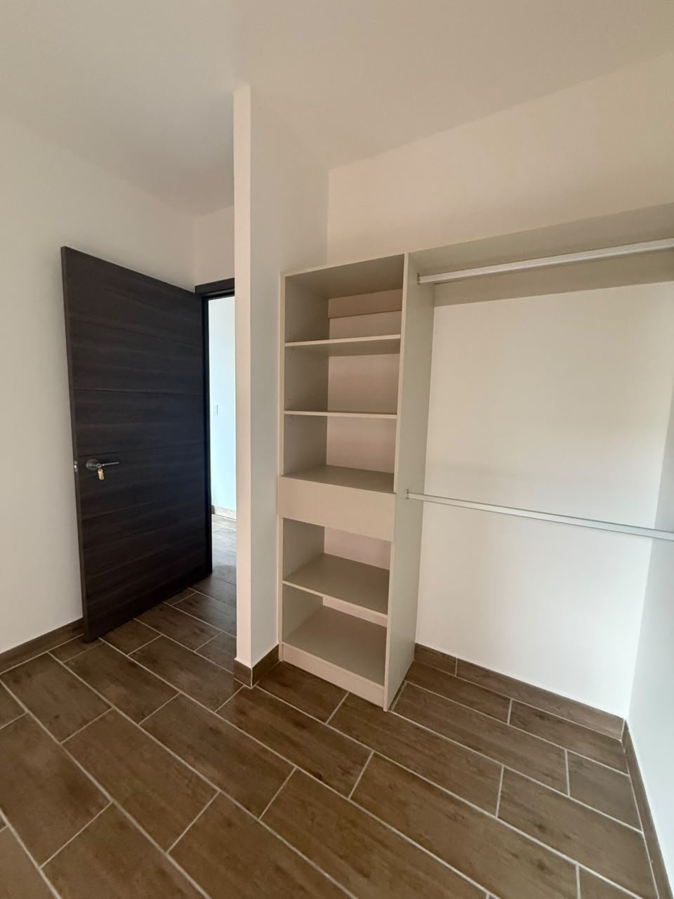 Apartamento en Edificio Modra, Zona 4 ref-6167
