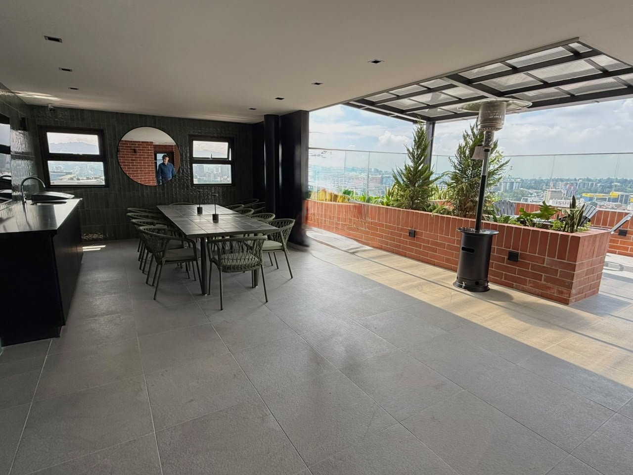 Apartamento en Edificio Modra, Zona 4 ref-6167