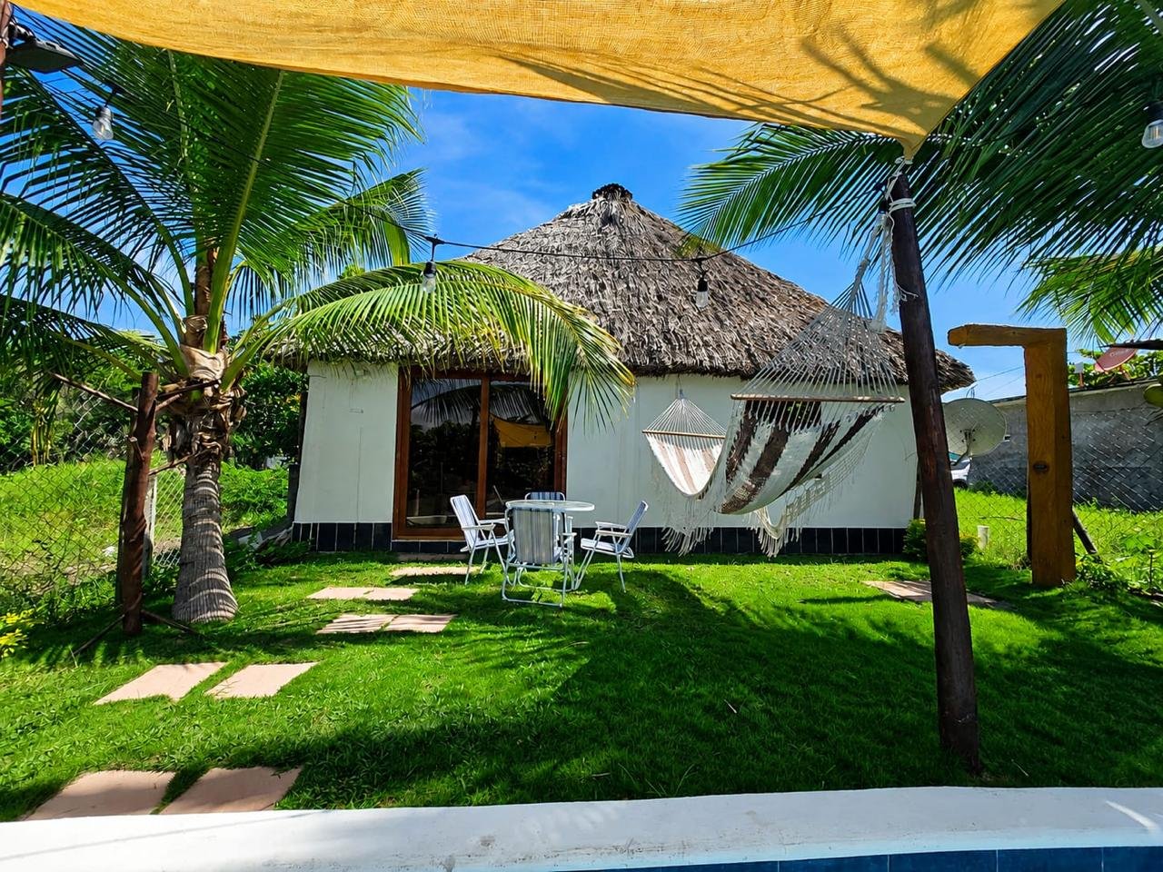 Casa de Playa con Piscina en Monterrico ref-6169