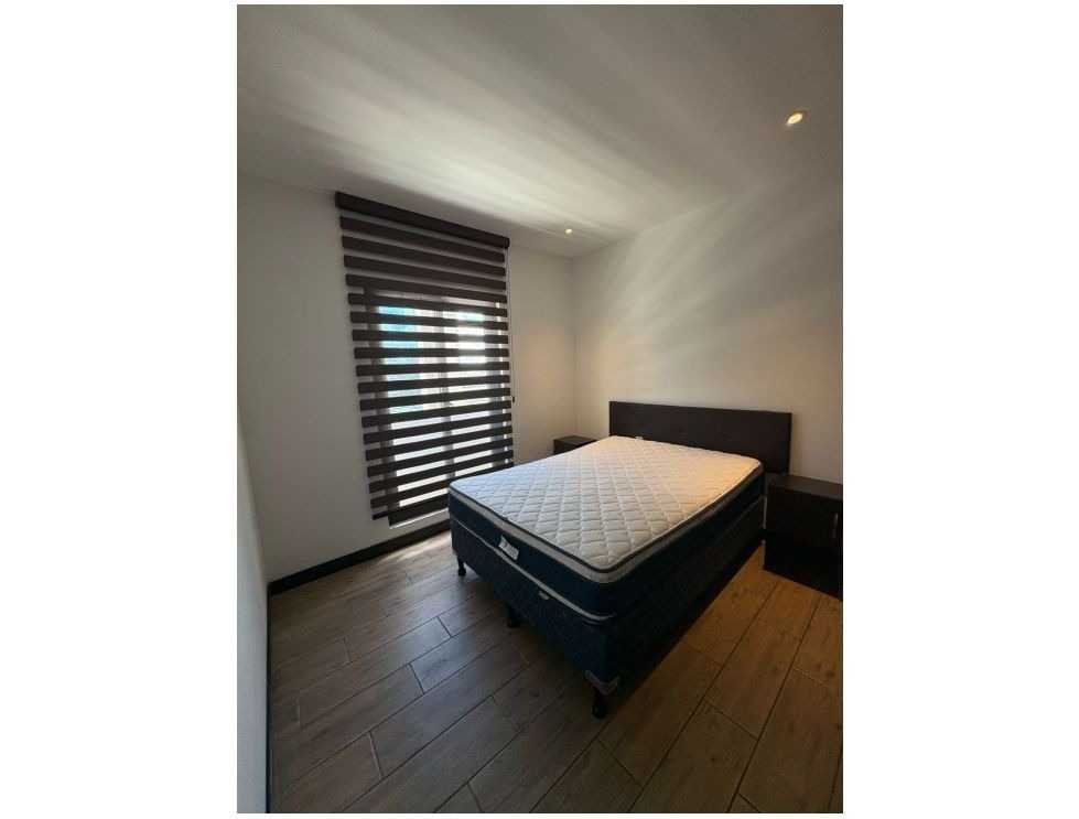 Apartamento Amueblado zona 10, edificio Habitat Ref-6159