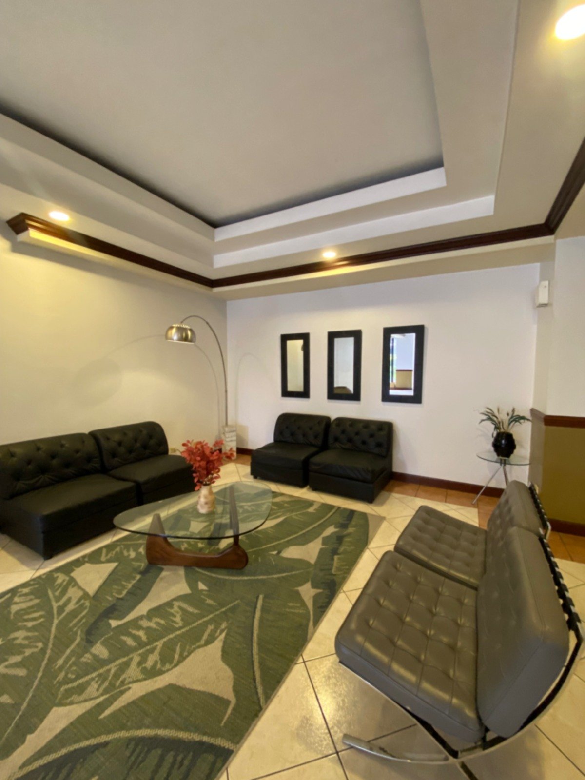 Apartamento amueblado Milenia zona 10 Ref-6157
