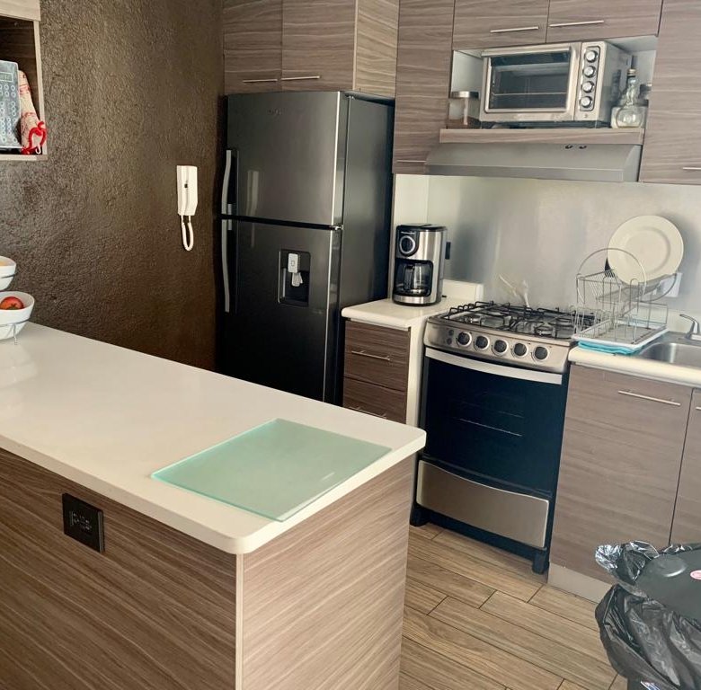 Apartamento en Renta en Zona 15 VH1